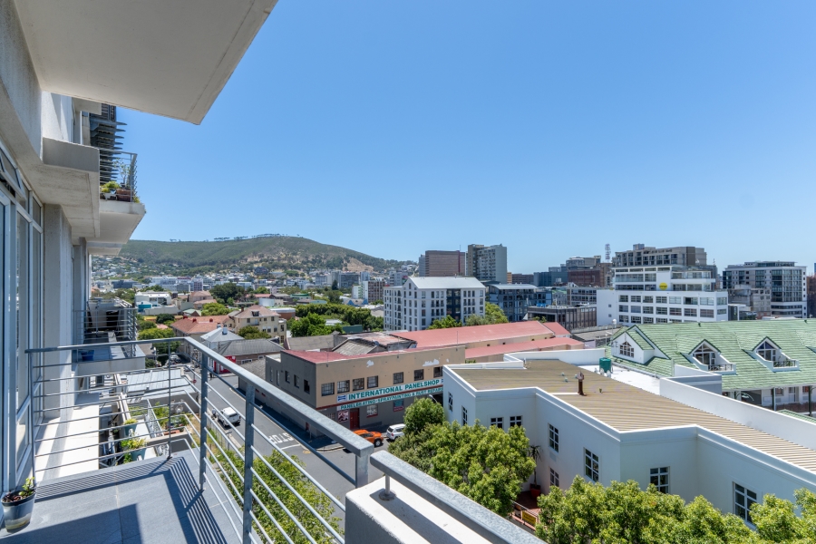 1 Bedroom Property for Sale in Gardens Western Cape